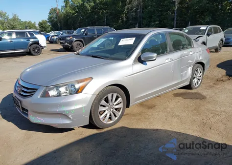 2011 Honda Accord 2.4 Ex-L z USA, uszkodzony, nr VIN 1HGCP2F85BA049226